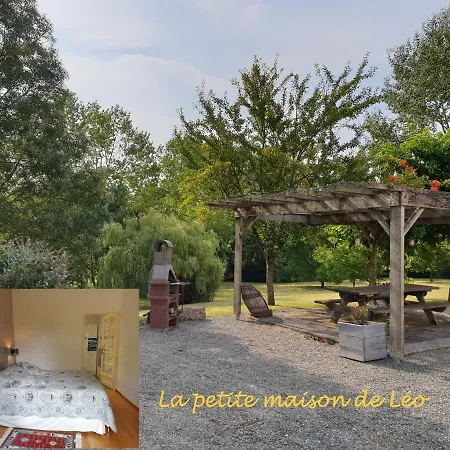 Dom wakacyjny La Petite Maison De Leo Frontenay-Rohan-Rohan