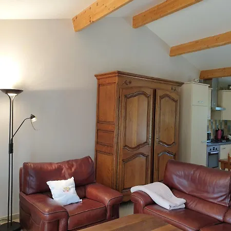 Holiday home La Petite Maison De Leo *